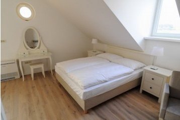 Slovenija Penzión Kostanjevica na Krki, Eksterijer